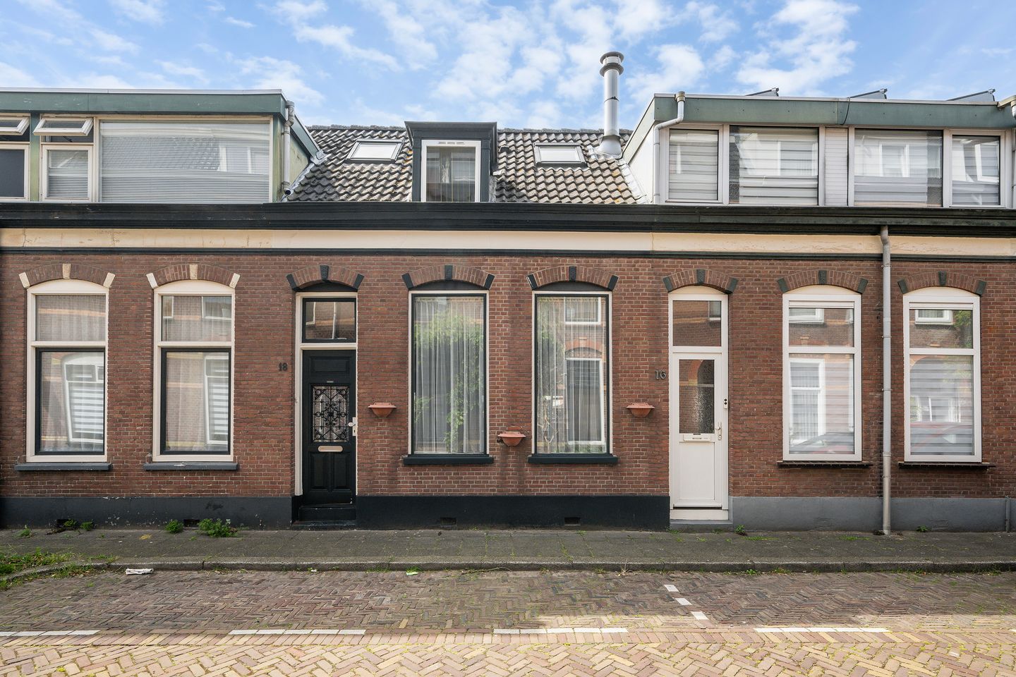 Foto 1 van Oosterdwarsstraat 18