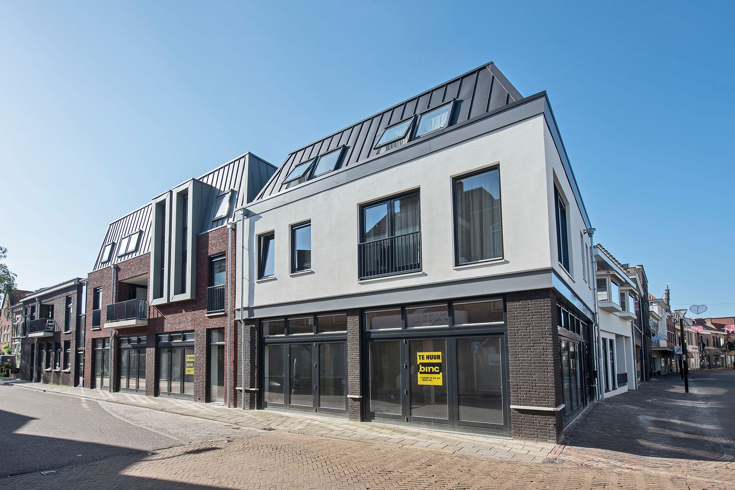 Bekijk foto 2 van Grotestraat 136