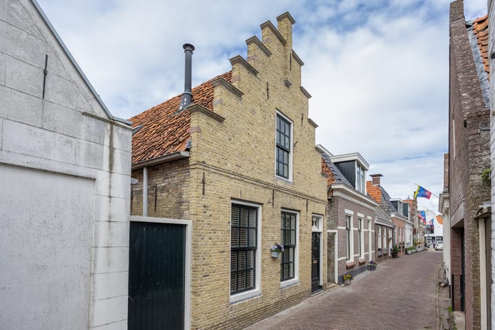 Photo 2 of Dubbelstraat 208