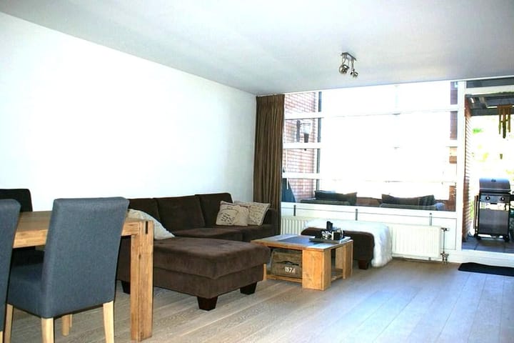 Photo 4 of Herenstraat 86