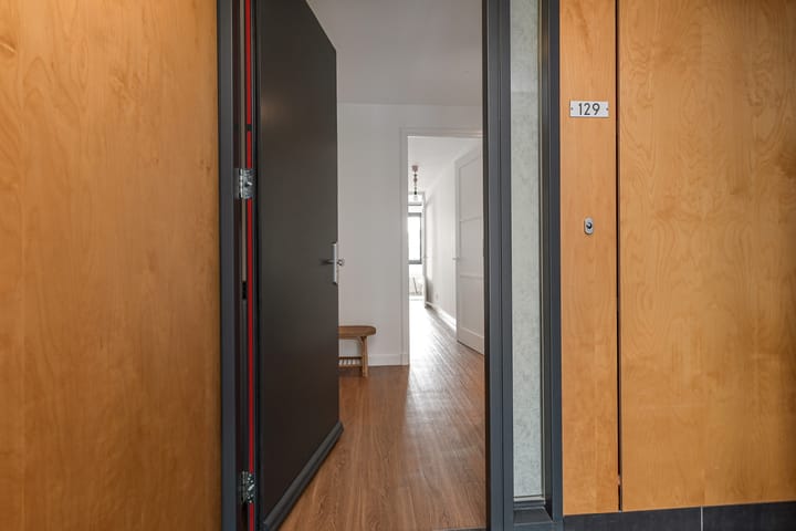 Appartement te koop: Zeezwaluwstraat 129, 'S-Gravenhage
