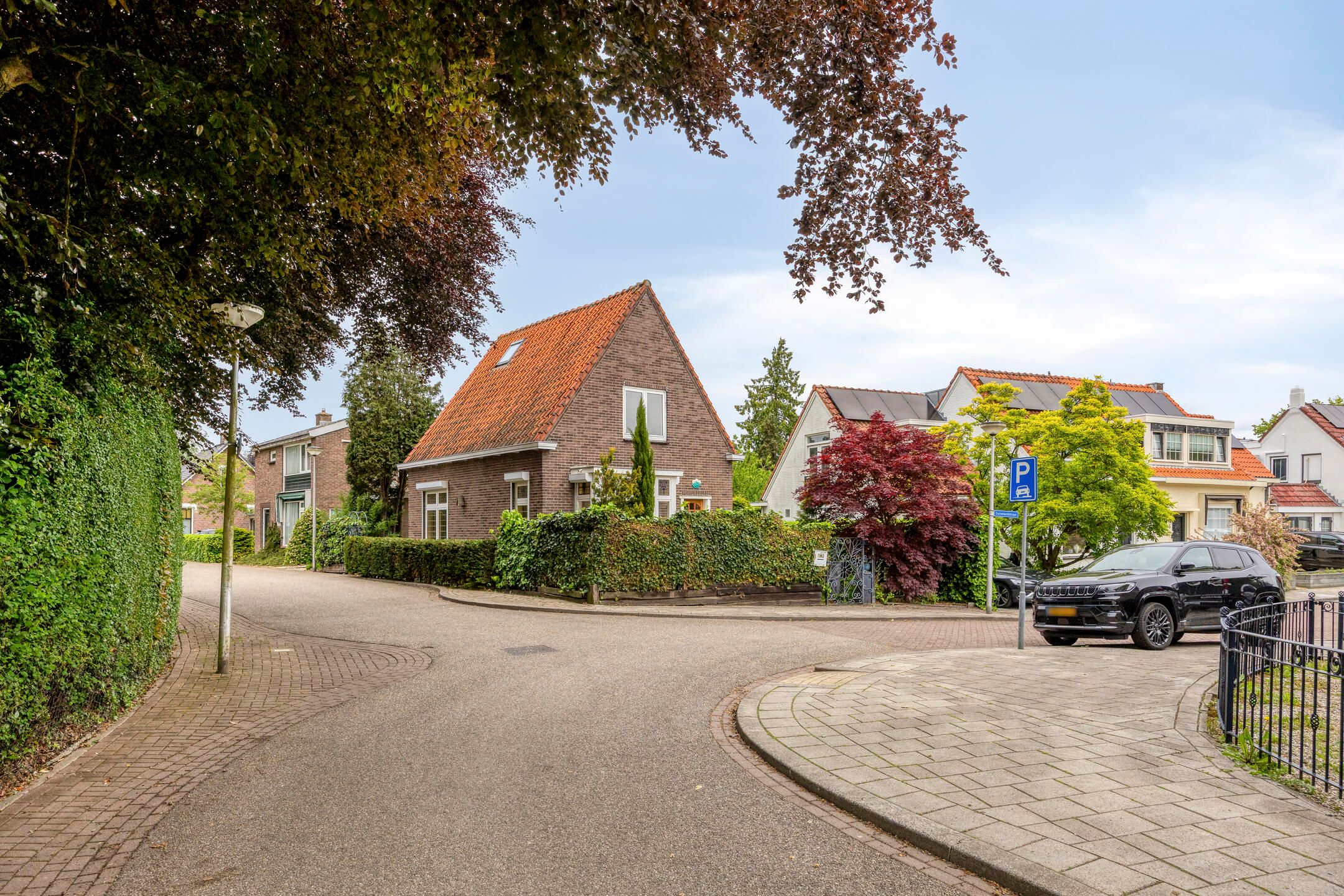 Authentic 1930s Detached Fixer-Upper with Renovation Potential in Rhoon — 39