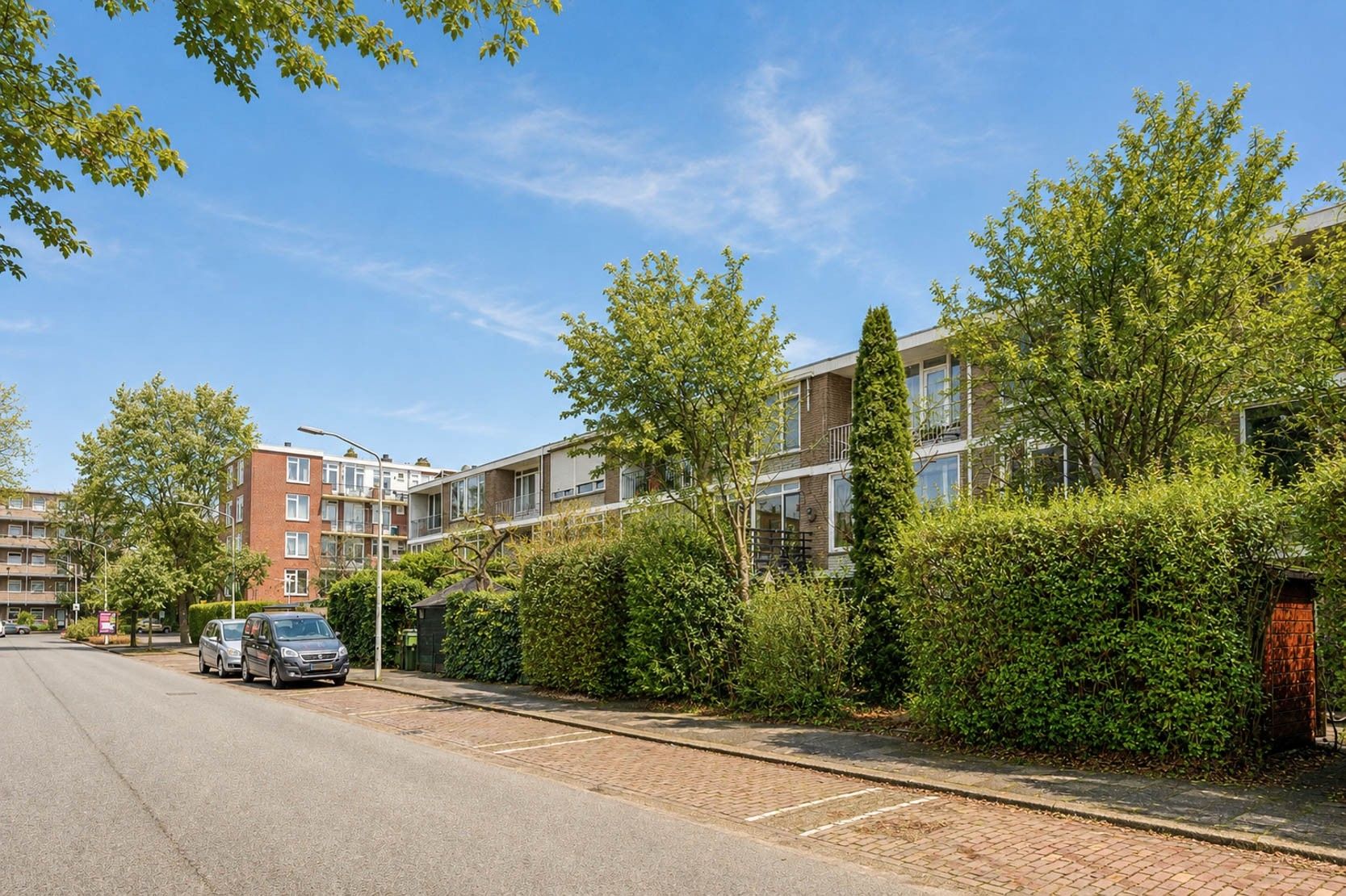 Photo 36 of Debussystraat 39