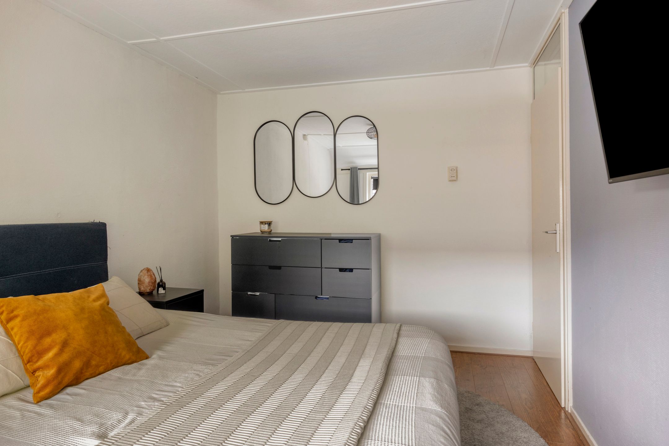 Photo 15 of Gerard Doustraat 13