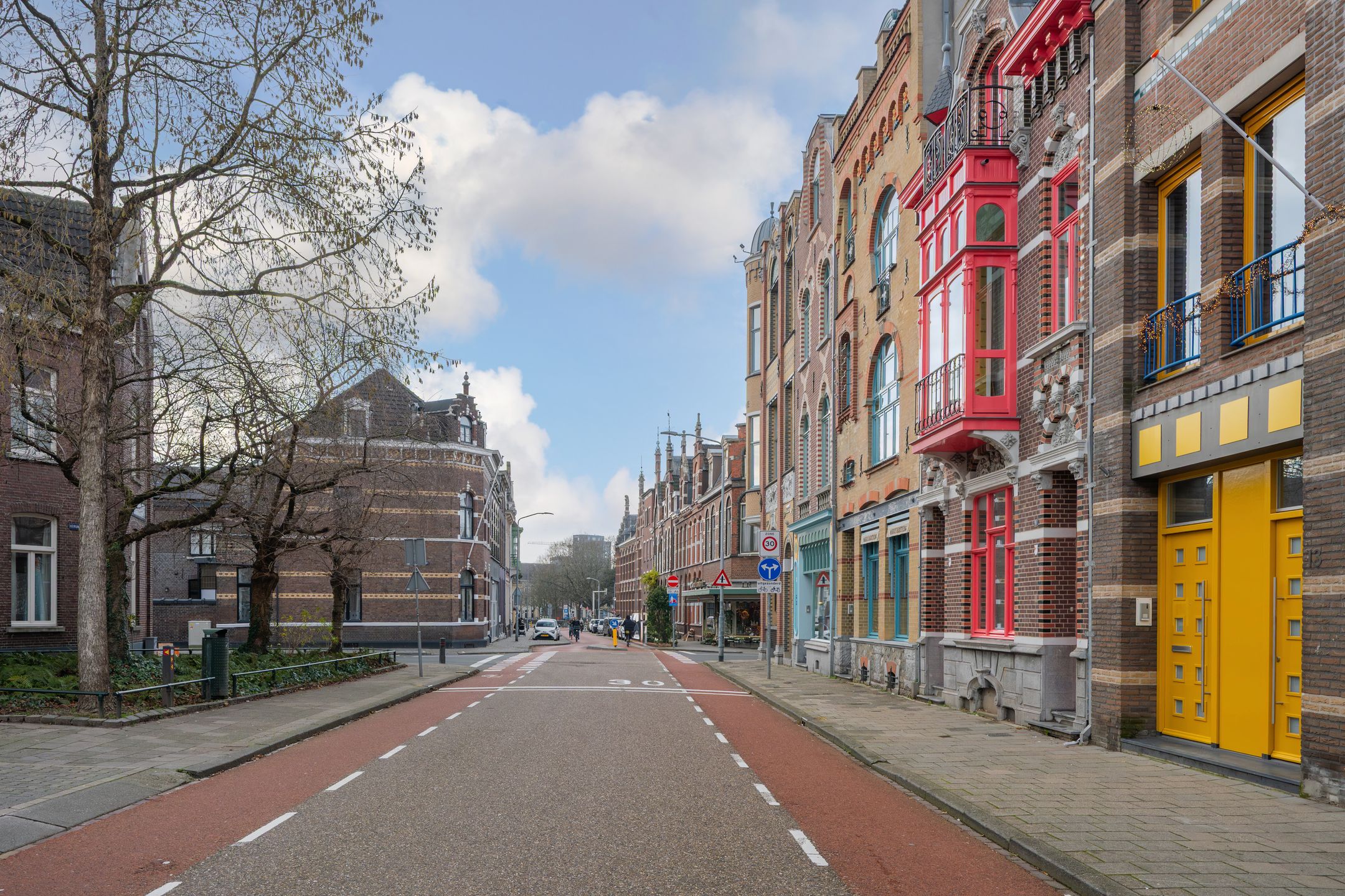 Photo 36 of Straelseweg 21-A
