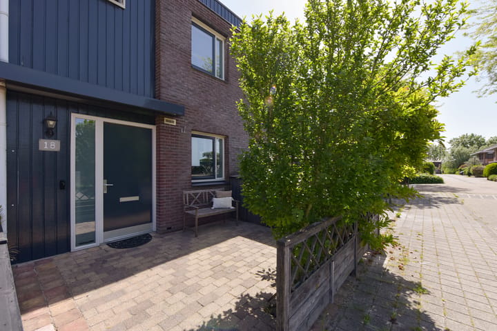 Foto 5 van Van Goghhof 18