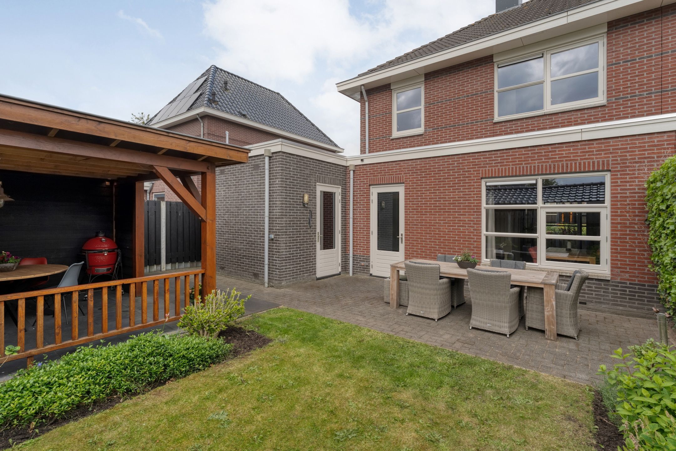 Foto 45 van Van Voorststraat 29