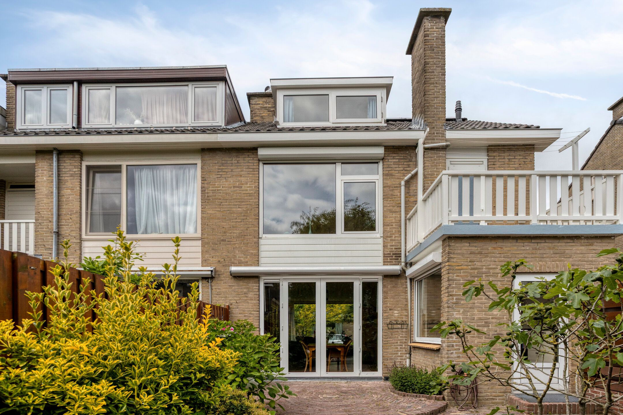 Photo 33 of Witte de Withlaan 14