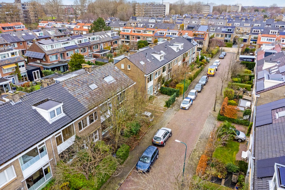 Photo 46 of Witte de Withlaan 14