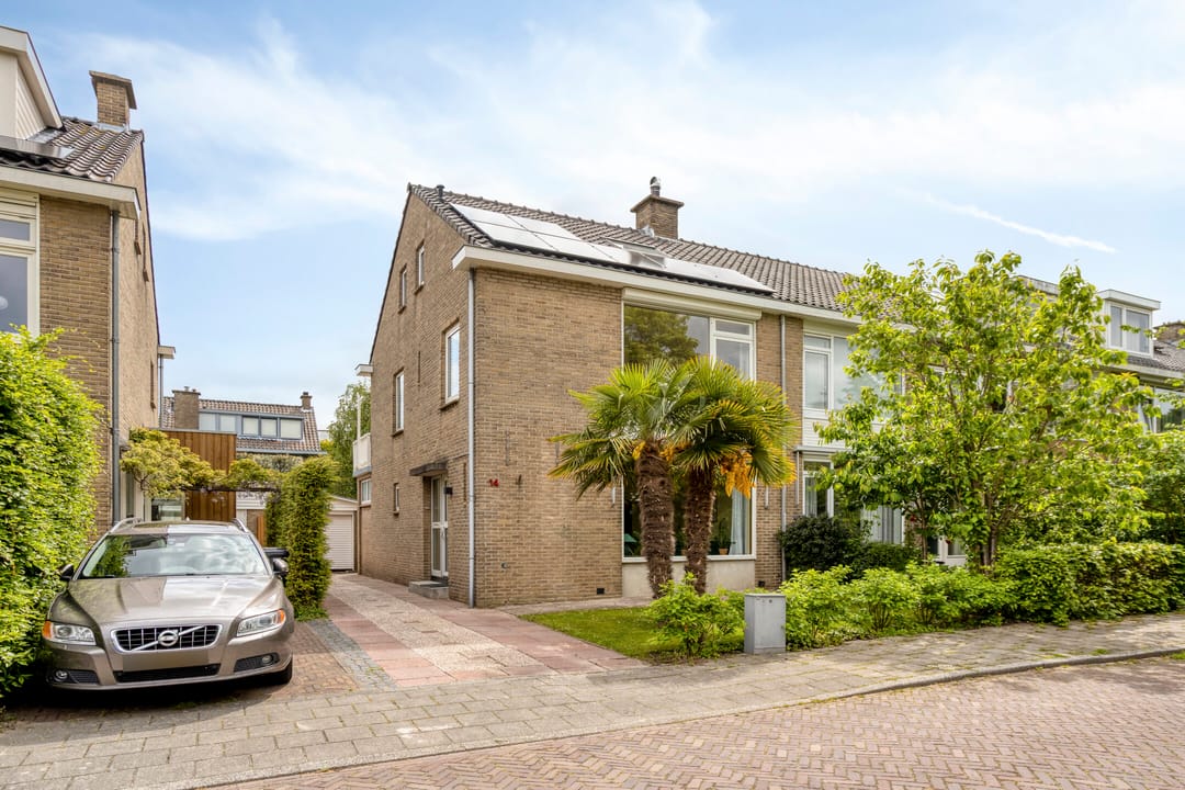 Photo 41 of Witte de Withlaan 14