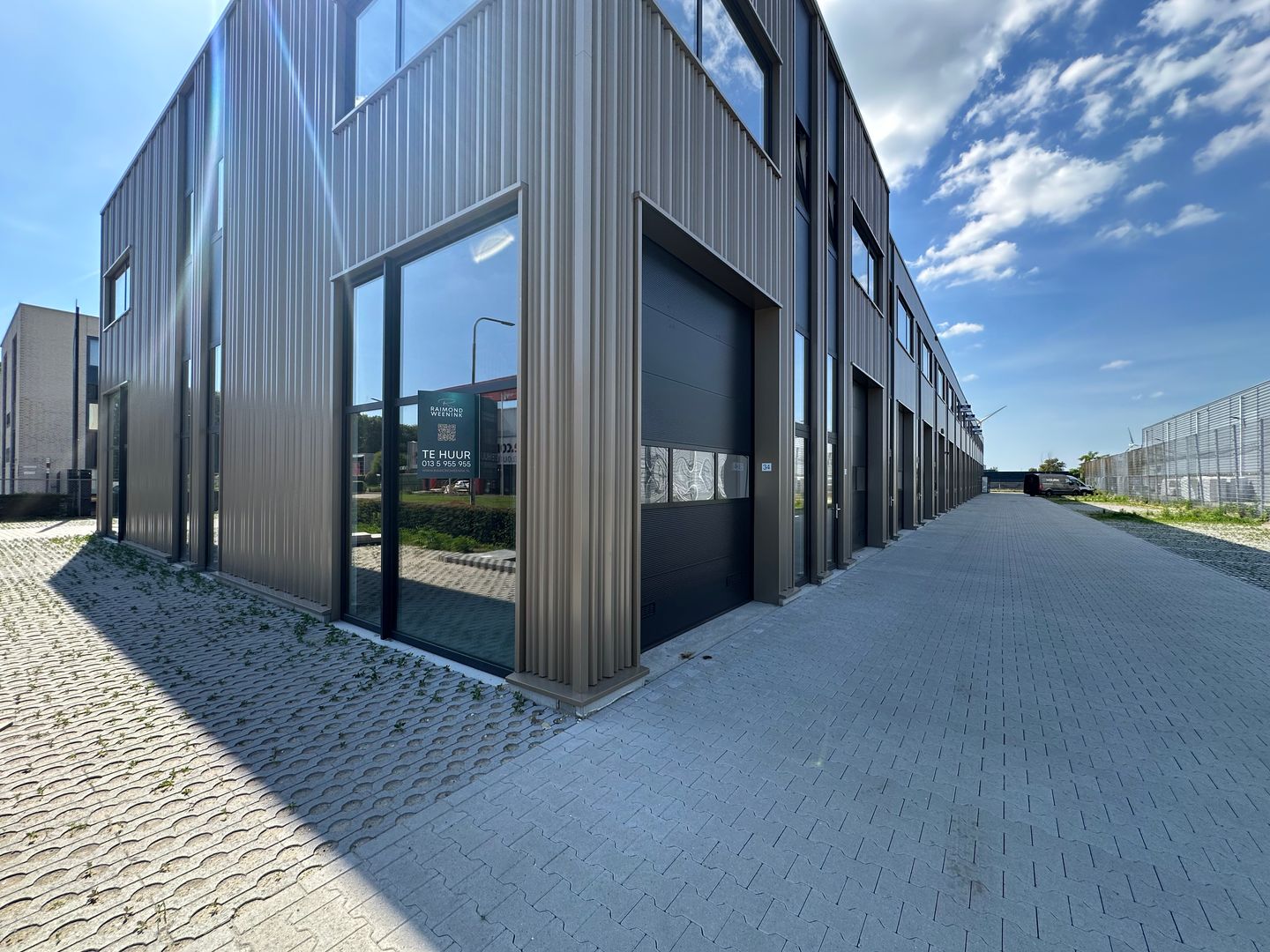 View photo 3 of Aphroditestraat 1-34