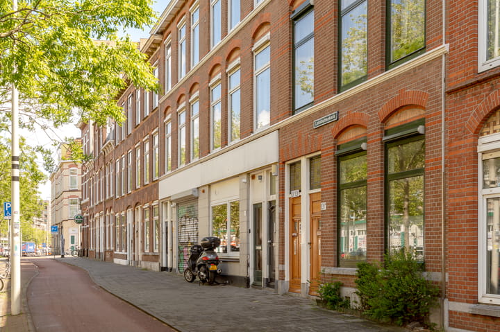 Studio te koop: Loosduinsekade 126E, 'S-Gravenhage