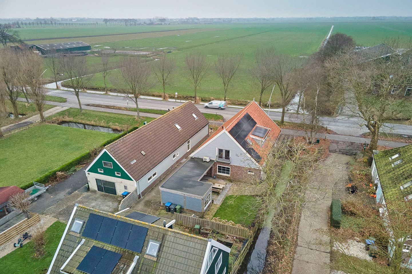 Foto 4 van Middenweg 64