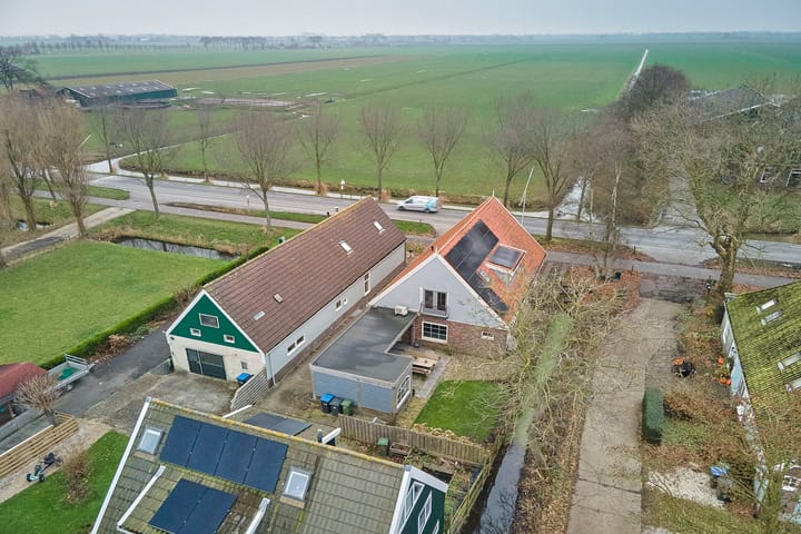 Foto 4 van Middenweg 64