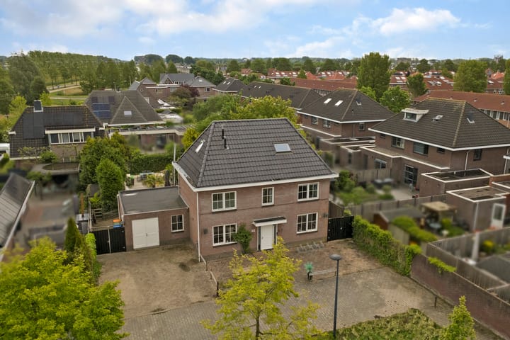 Foto 5 van Forint 32