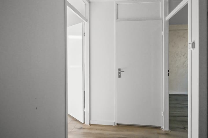 Tussenwoning te koop: Pinasstraat 16, Zaandam