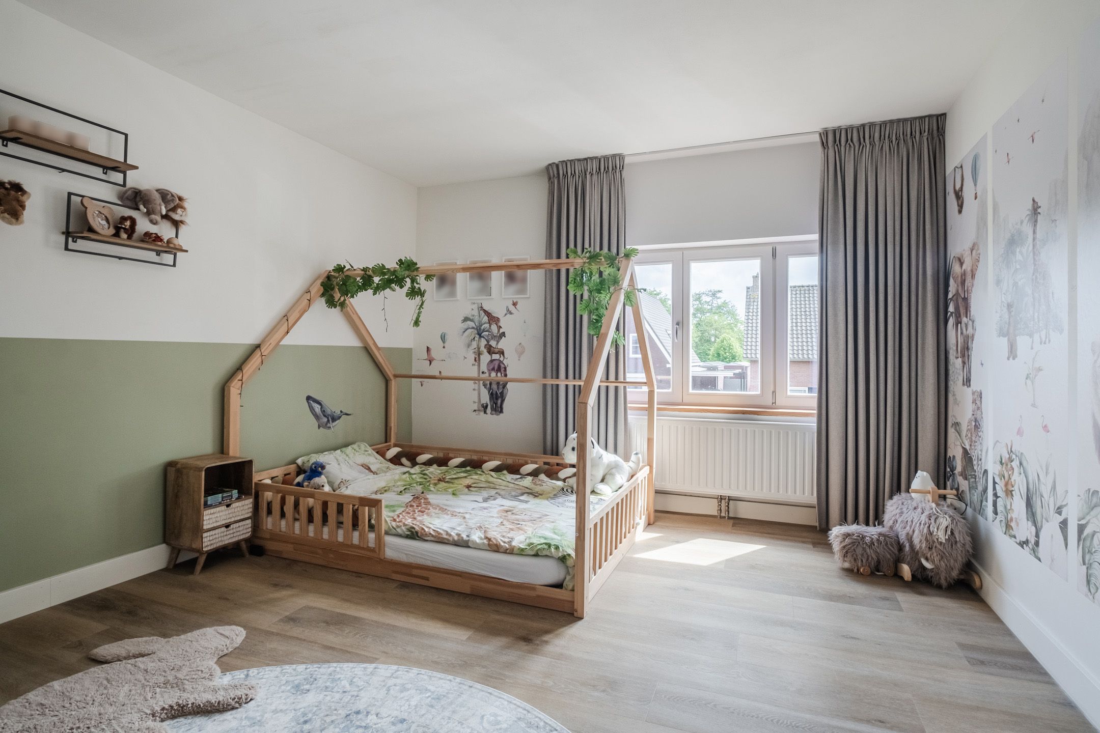 Spacious Semi-Detached Family Home with Outbuilding in Hoogeloon — 27