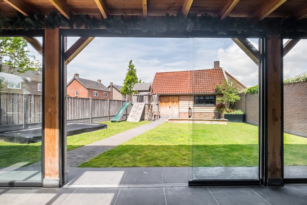 Spacious Semi-Detached Family Home with Outbuilding in Hoogeloon — 22