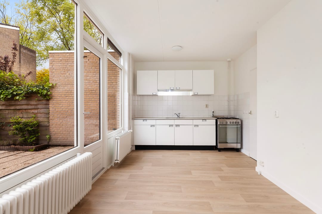 Photo 8 of Willem-Alexanderplantsoen 65