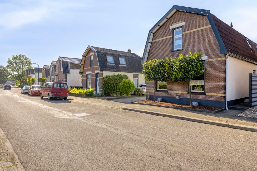 Foto 41 van Bloemheuvellaan 51