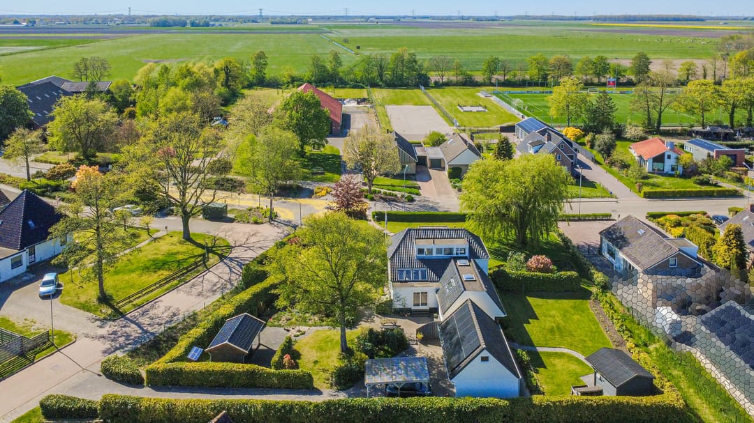 Photo 77 of Hoofdweg 121