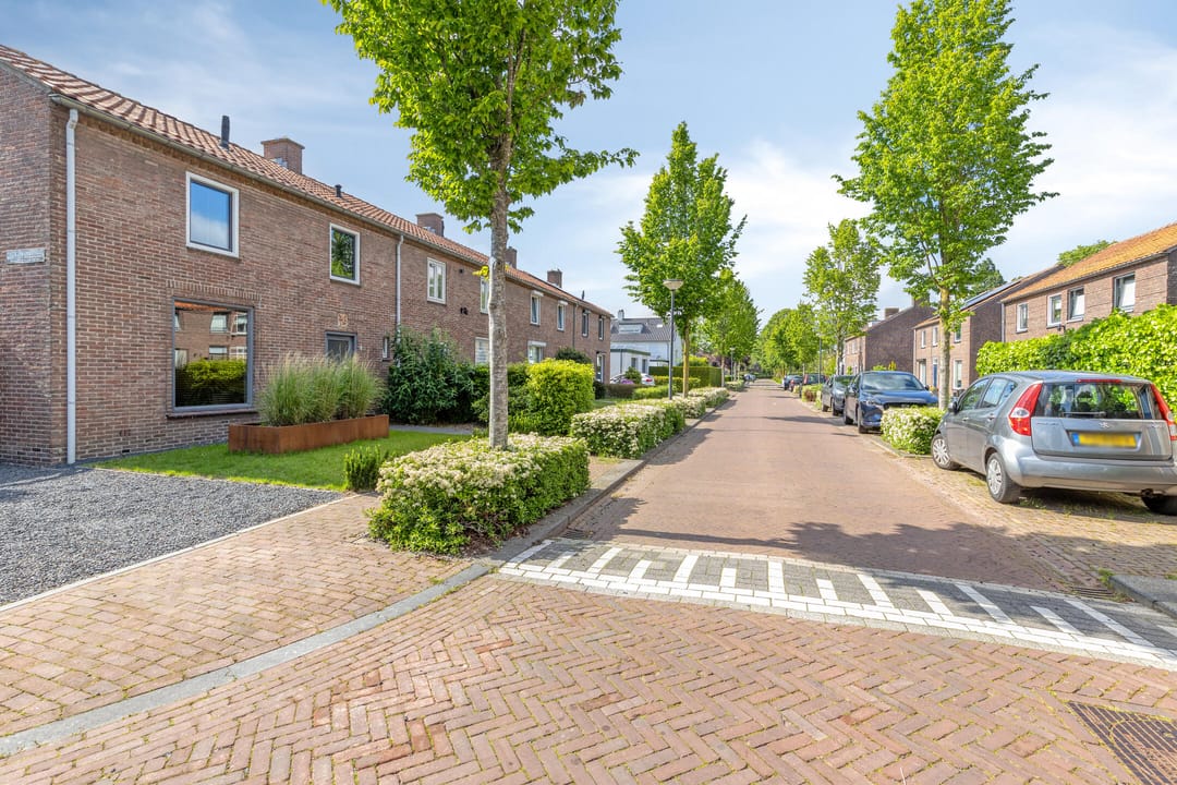 Photo 8 of Predikherenstraat 7