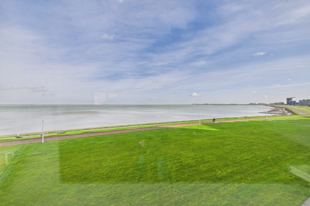 Photo 28 of Stuvesande 346
