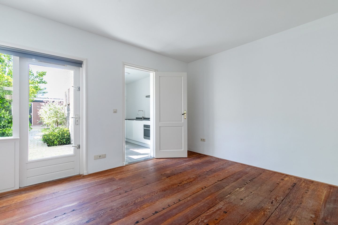 Photo 10 of Beekstraat 7