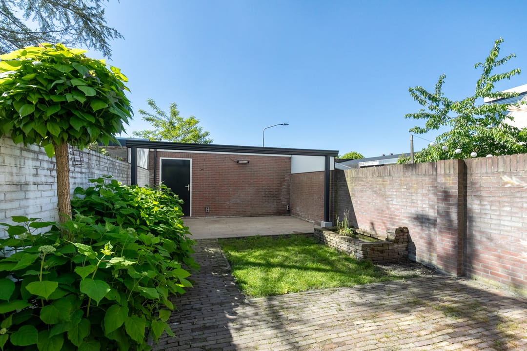 Photo 26 of Beekstraat 7