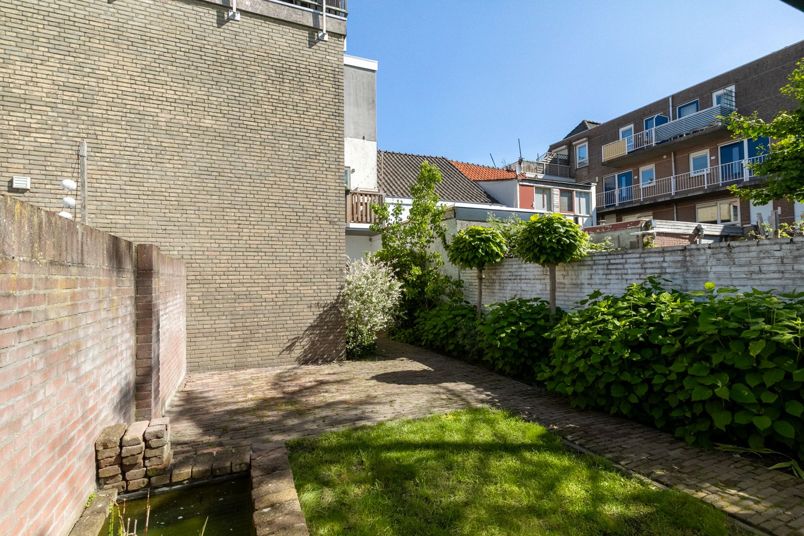 Photo 24 of Beekstraat 7