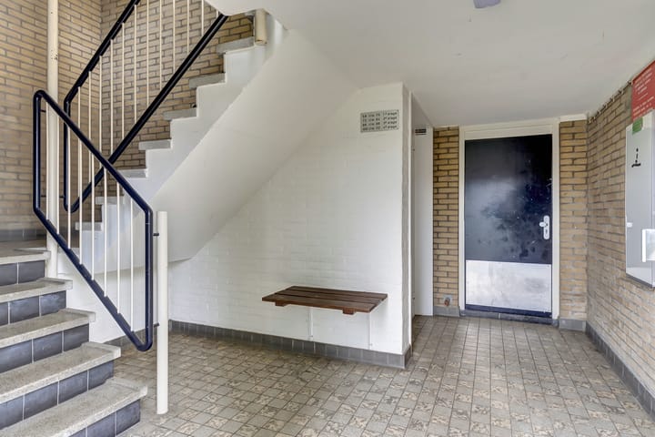 Photo 4 of Van Borselenstraat 66