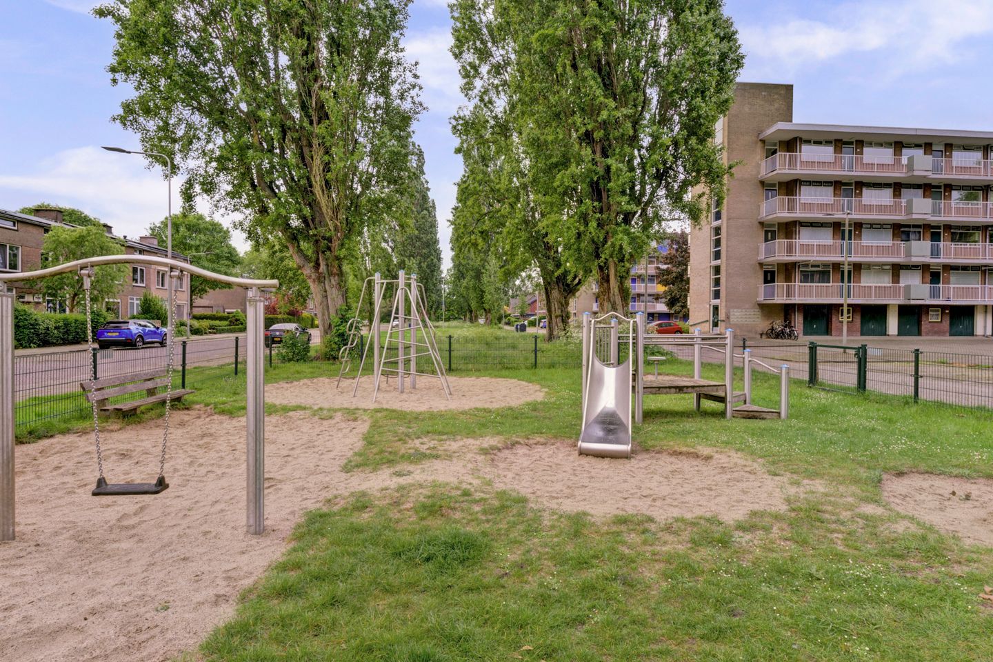 Photo 29 of Van Borselenstraat 66