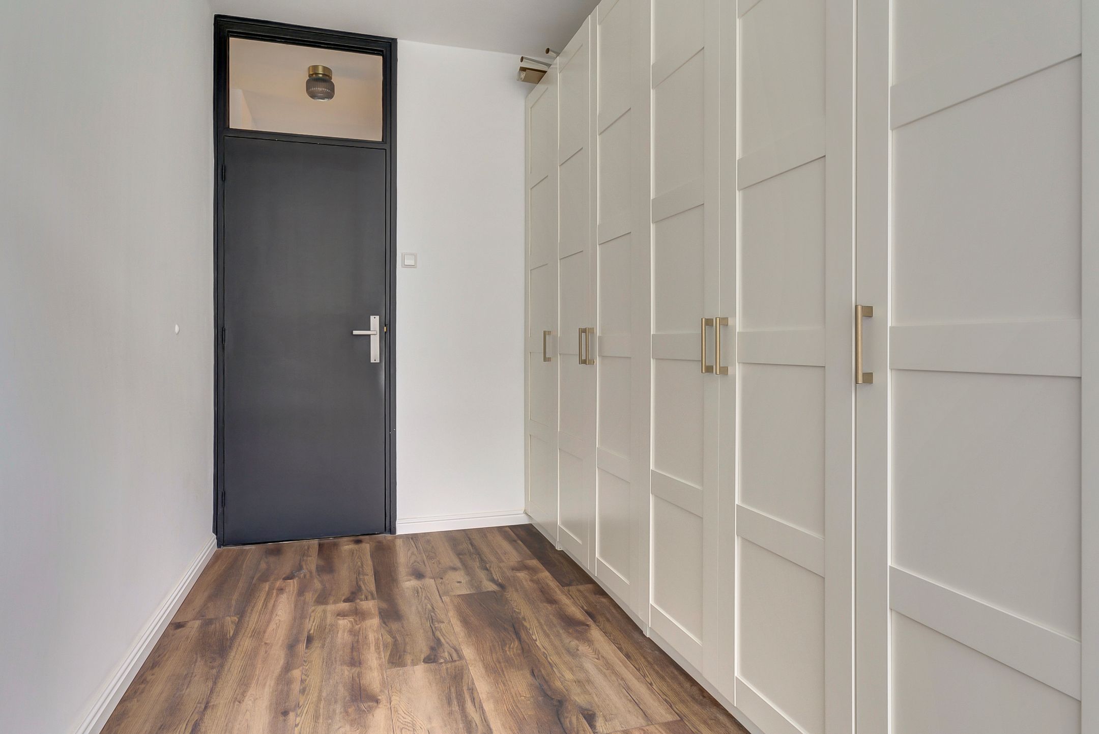 Photo 21 of Van Borselenstraat 66
