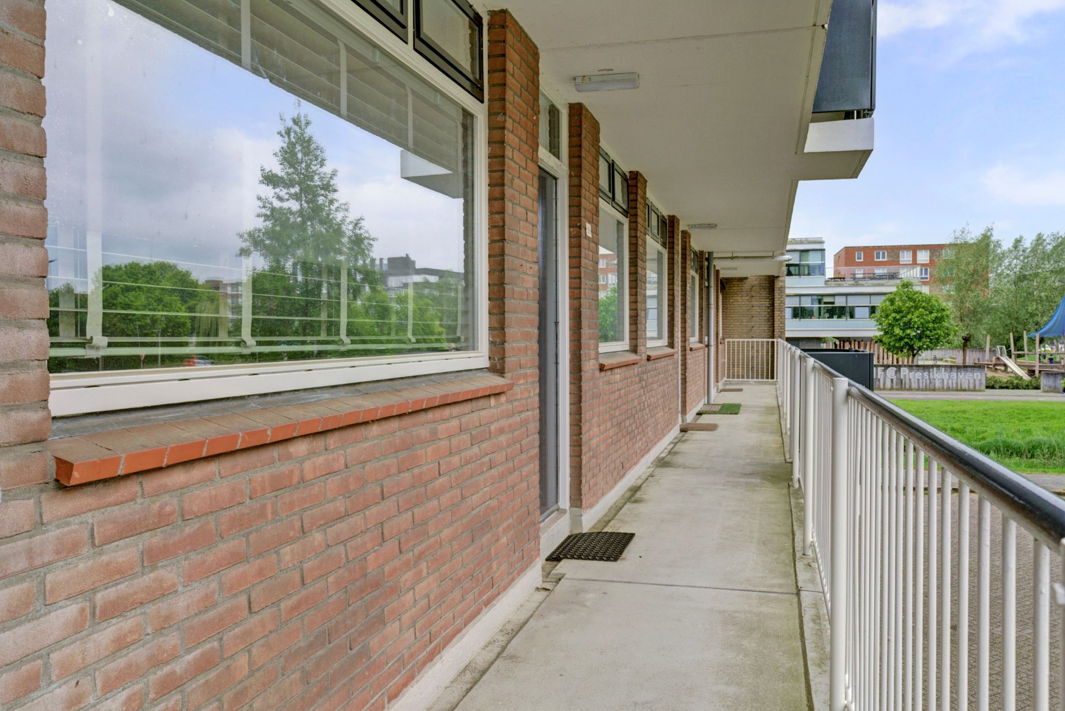 Photo 3 of Van Borselenstraat 66