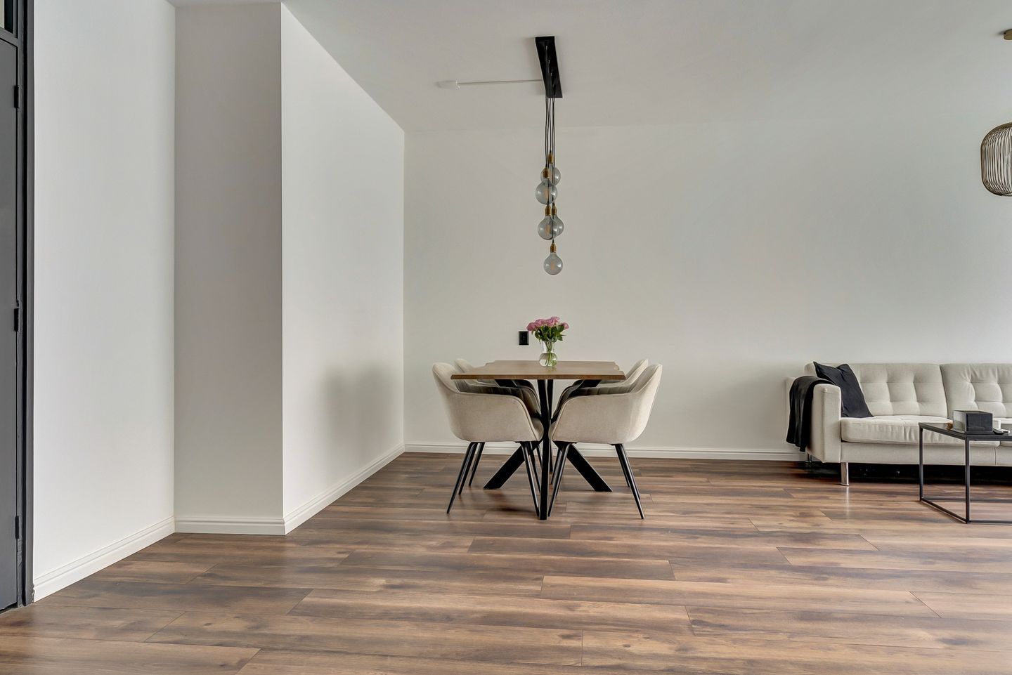 Photo 10 of Van Borselenstraat 66