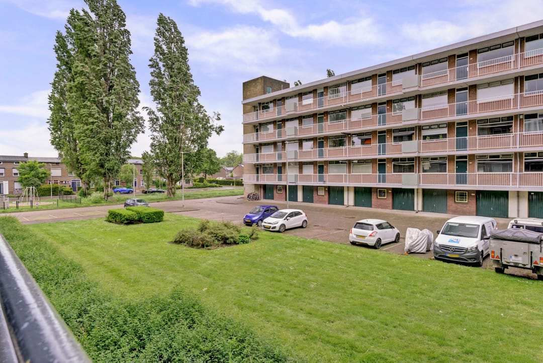 Photo 28 of Van Borselenstraat 66