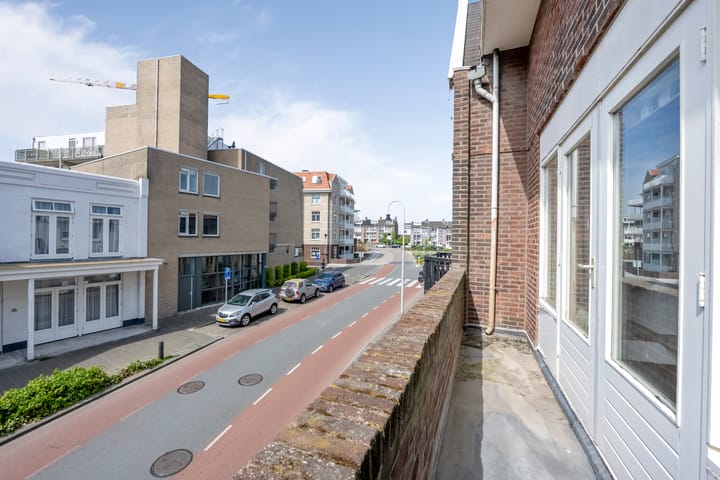 Appartement te koop: Hogeweg 27, Zandvoort