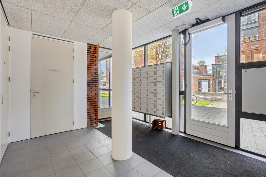 Photo 11 of van Eedenplein 84