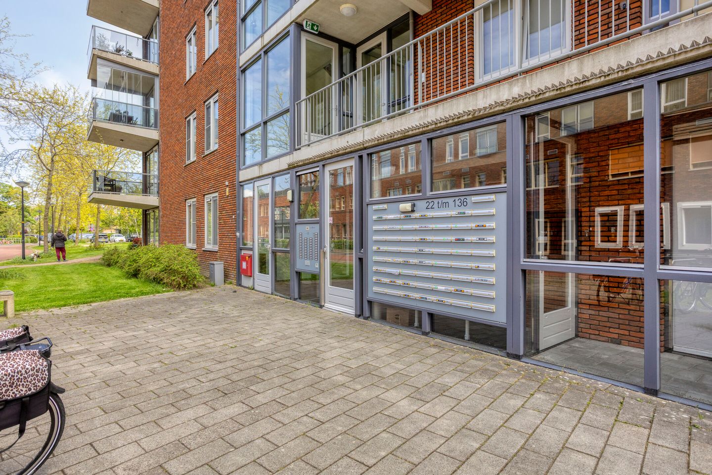 Photo 10 of van Eedenplein 84