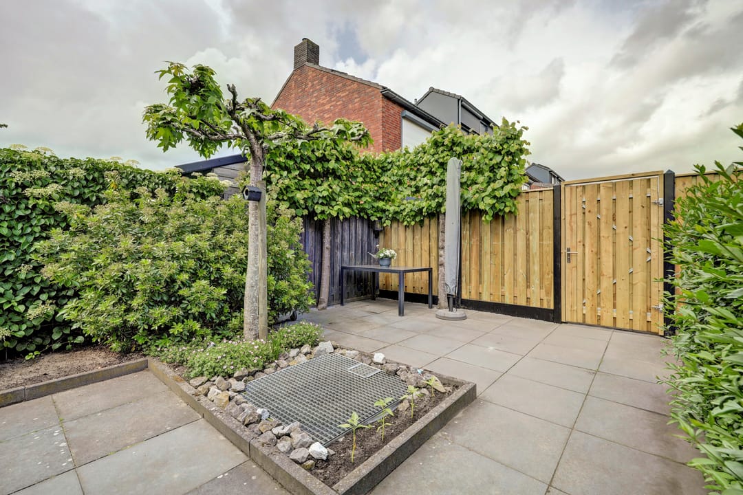 Photo 37 of Sloehavenstraat 23
