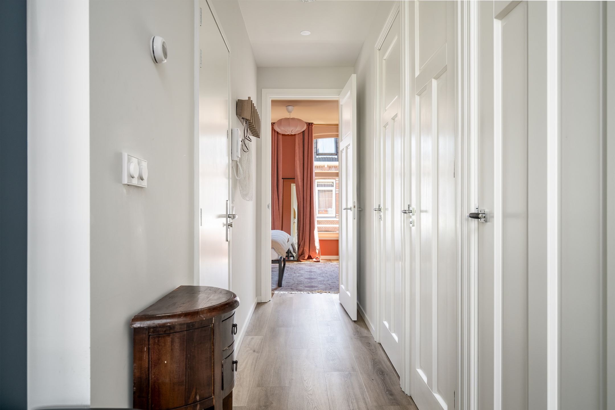 Photo 9 of Elisabeth Wolffstraat 84-3