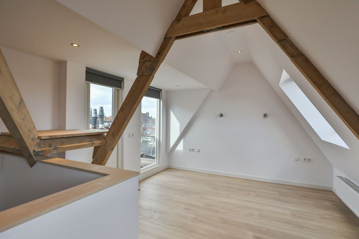 Photo 34 of Hamburgerstraat 20-B