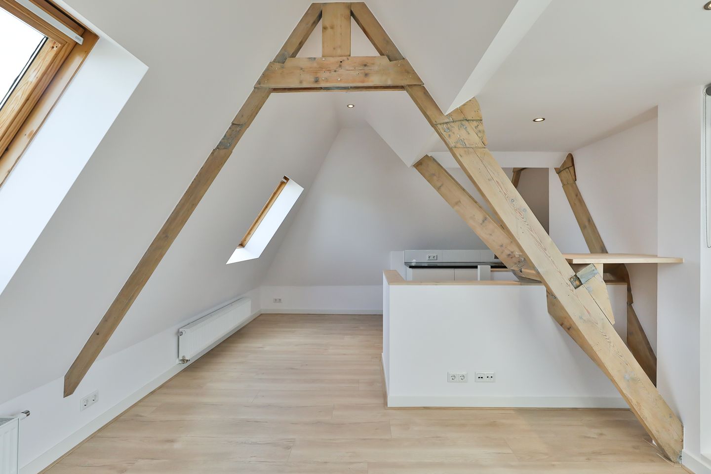 Photo 35 of Hamburgerstraat 20-B