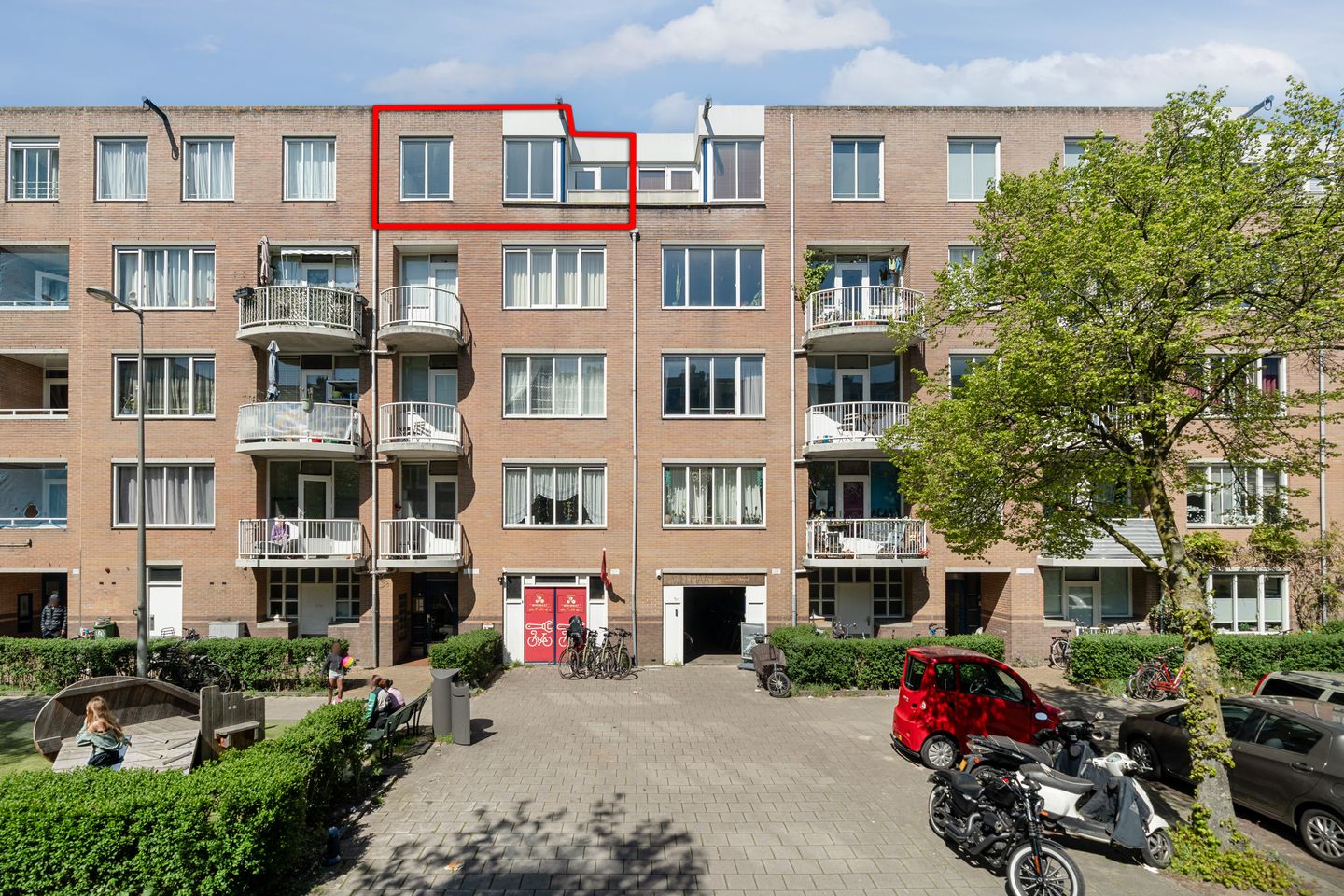 Foto 19 van Wagenaarstraat 95