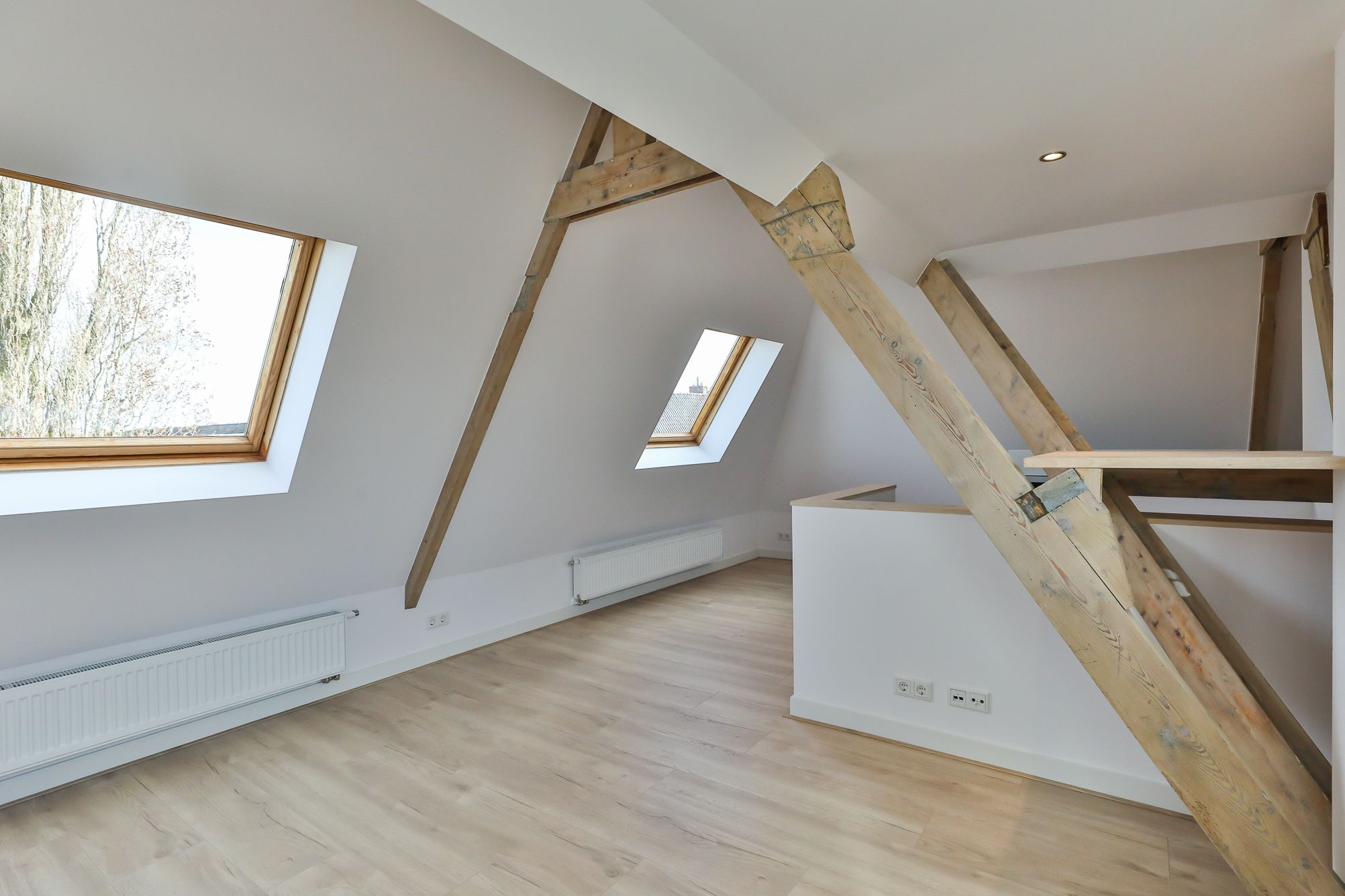 Photo 36 of Hamburgerstraat 20-B