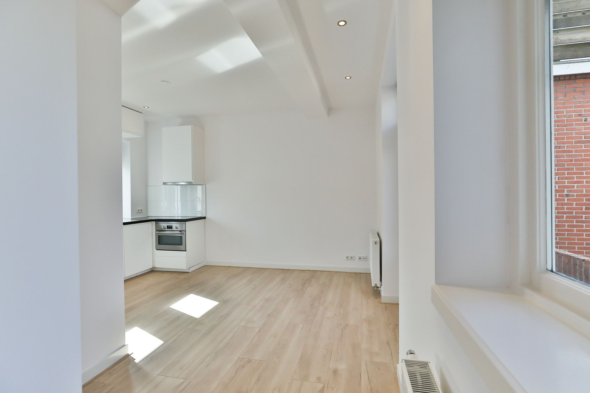 Photo 63 of Hamburgerstraat 20-B