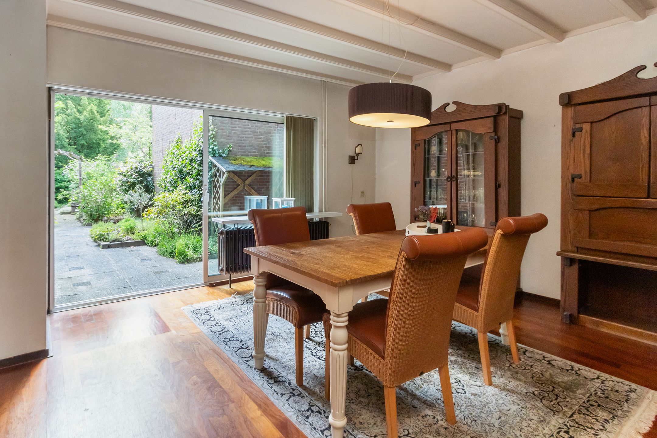 Spacious Waterfront Family Home in Child-Friendly Hilversum Neighborhood — 9