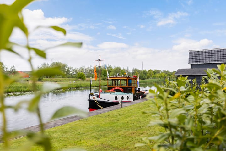 Vrijstaande woning te koop: Leeuwarderstraatweg 1, Heerenveen
