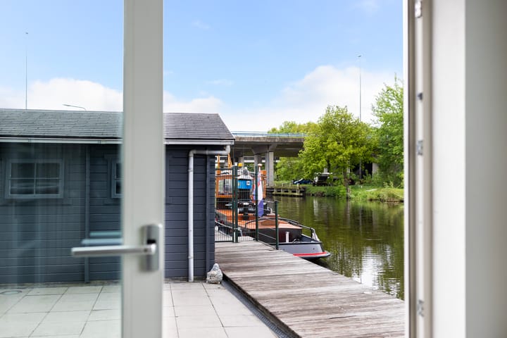 Vrijstaande woning te koop: Leeuwarderstraatweg 1, Heerenveen