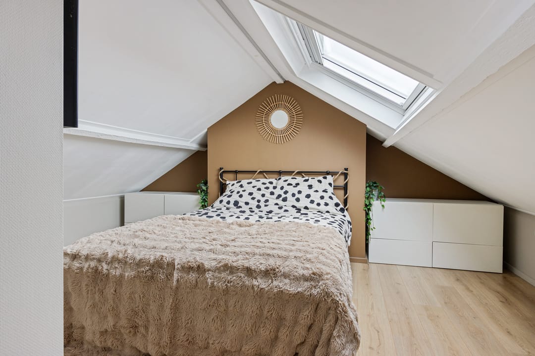 Completely Renovated Corner Home with Heated Pool and Garage in Central Emmeloord — 37